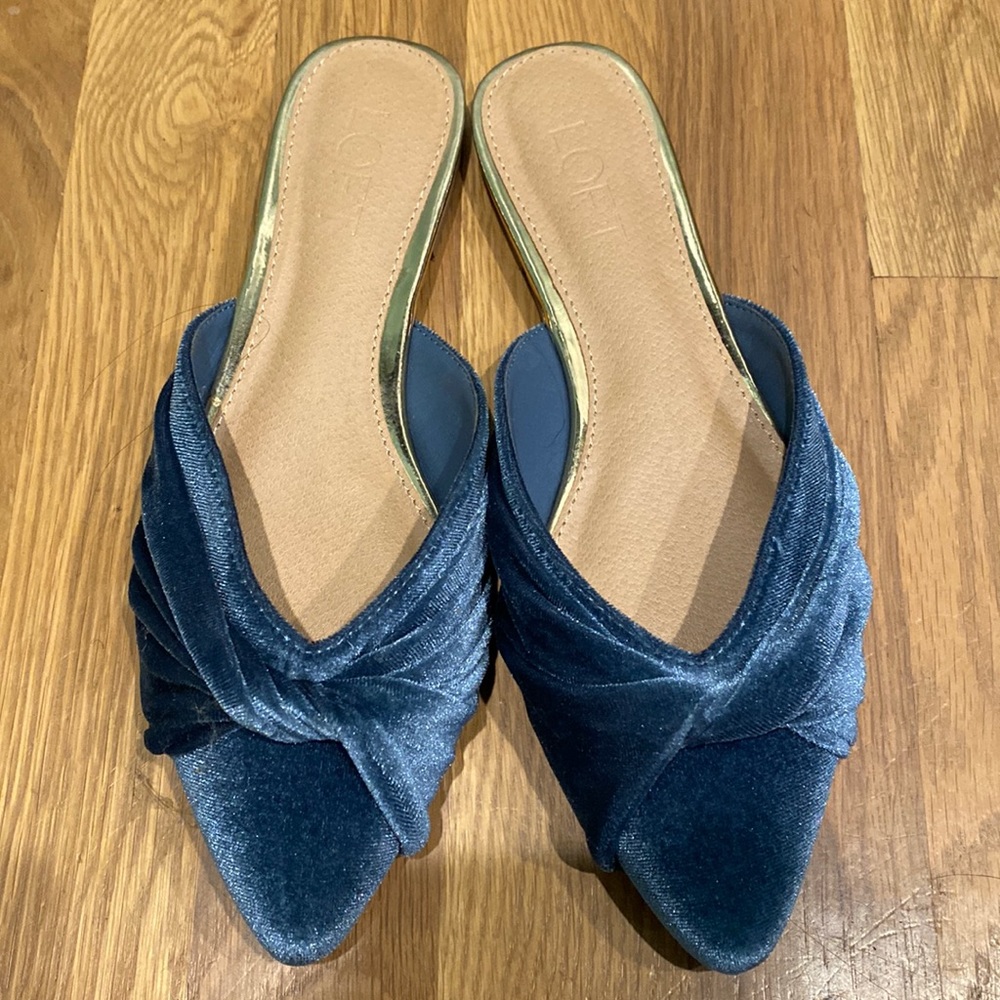 LOFT slip on blue velvet flats